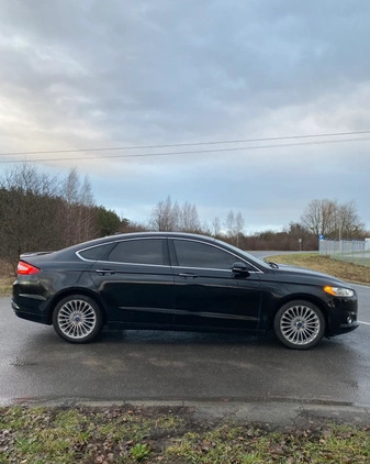 Ford Fusion cena 47000 przebieg: 209800, rok produkcji 2016 z Sochaczew małe 92